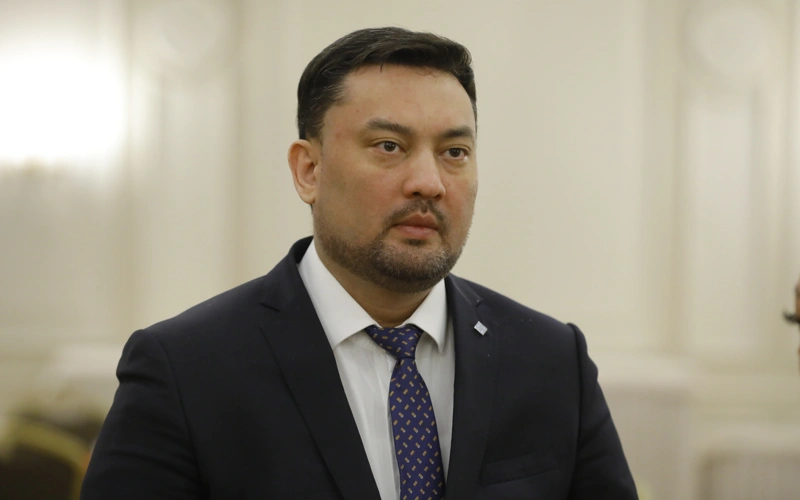 Мадияр Султанбек