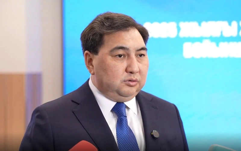 Конкурс на госслужбу в Казахстане вырос: на одно место претендуют семь человек