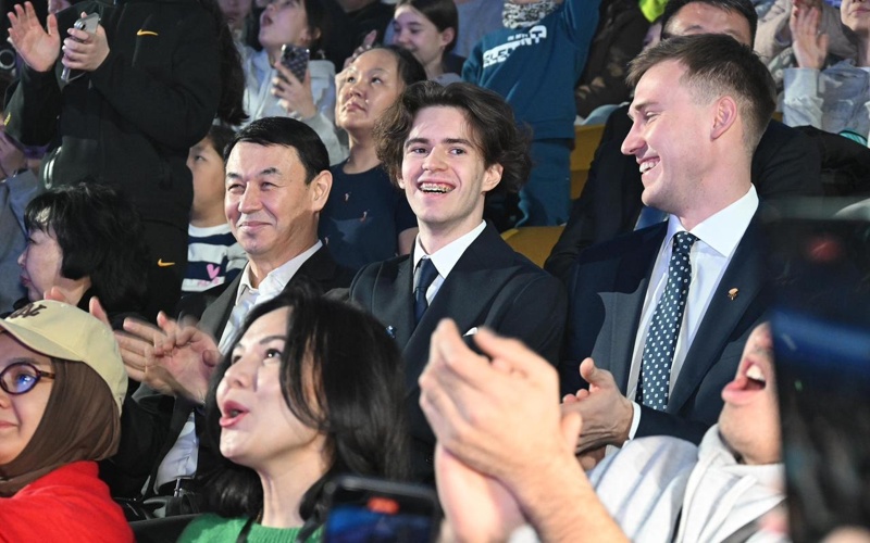 Олимпиада чемпионы Михаил Шайдоровты туған қаласы қалай қарсы алды