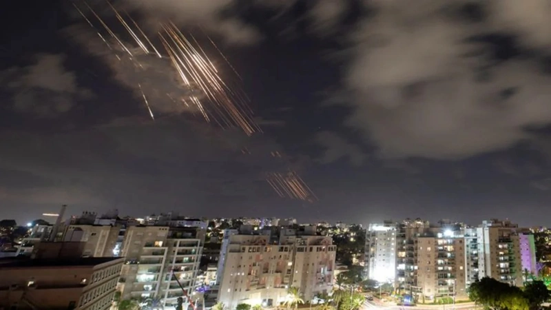 Iran Izraılge qarsy zymyrandyq soqqylardyń jańa tolqynyn bastady