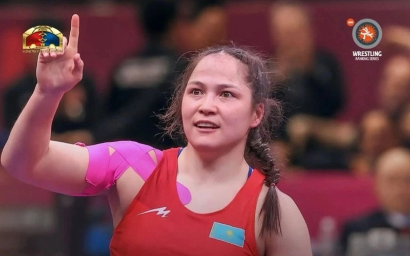 Kazakh wrestler Zhamila Bakbergenova claims gold in Albania