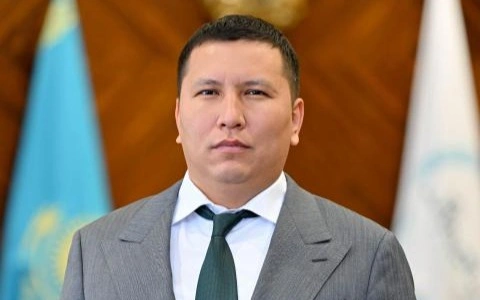 п
