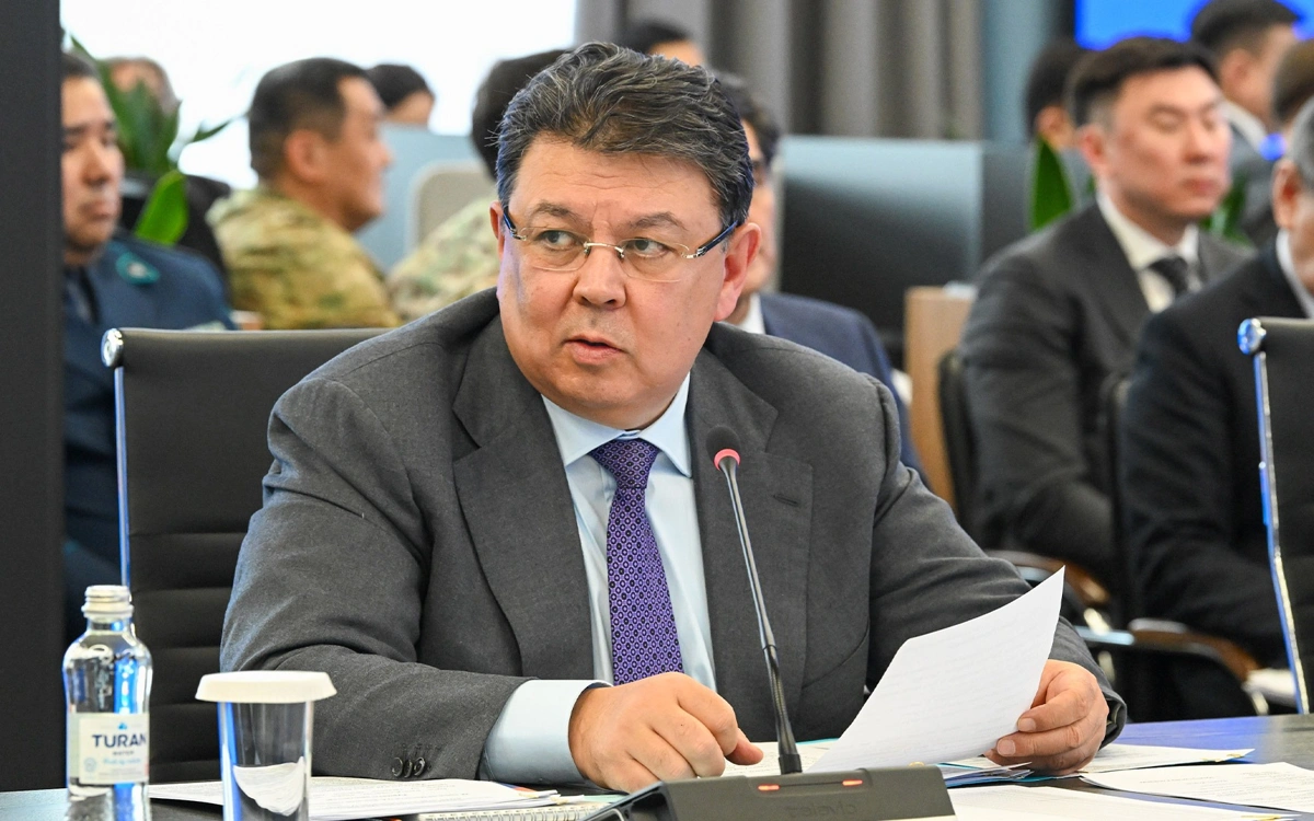 Канат Бозумбаев
