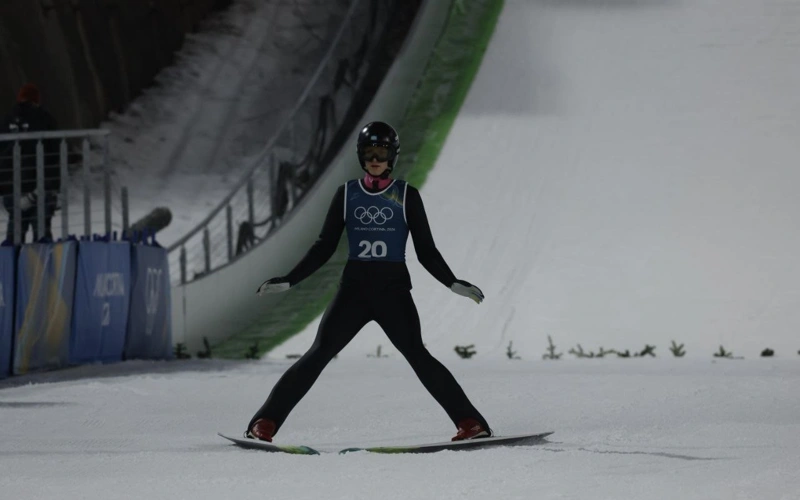 Kazakhstan's Mizernykh delivers top-10 finish at World Ski Championships