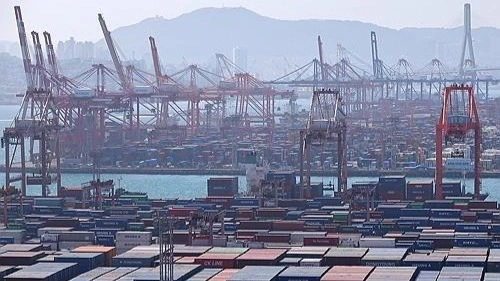 S. Korea records 5th-largest current account surplus in January