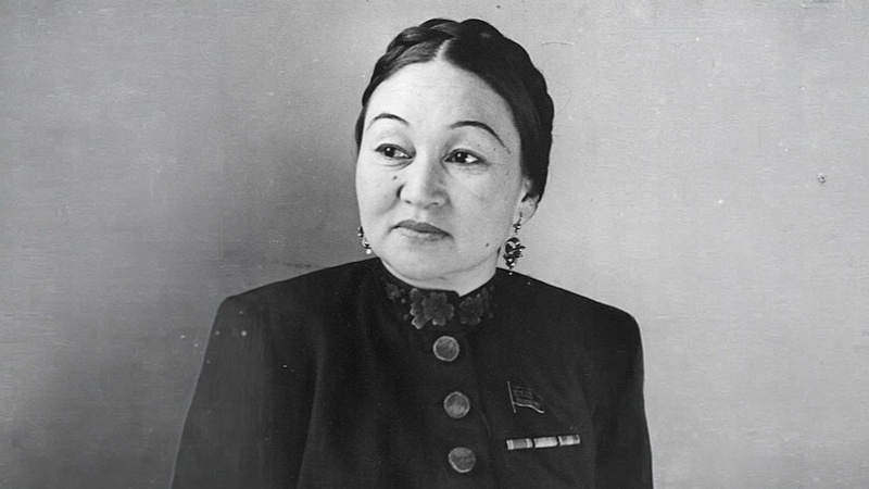 Куляш Байсеитова