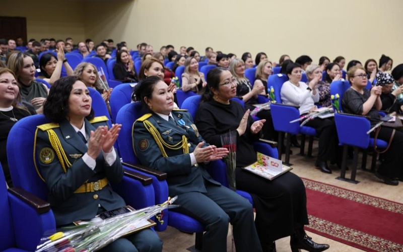 Ұлттық ұланның қатарында қанша әйел әскери қызметші бар