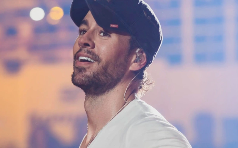 Enrique Iglesias to perform in Kazakhstan this fall