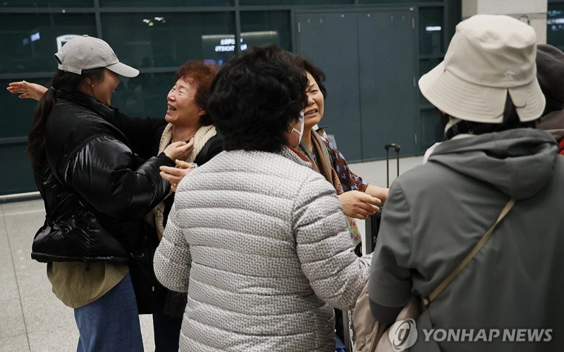 Chartered plane to bring home South Koreans from UAE on Sunday