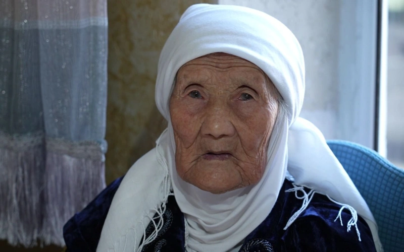 105-летняя долгожительница из Жетысу Нагиман Сартынбекова