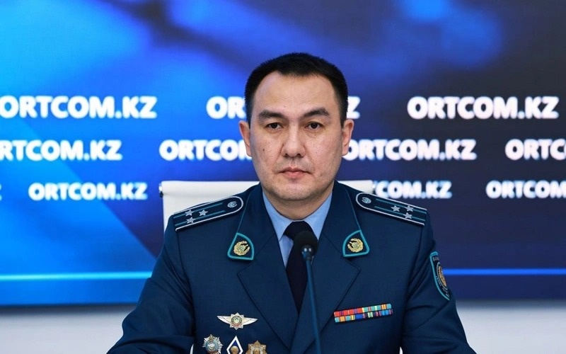 Жандос Суюнбай