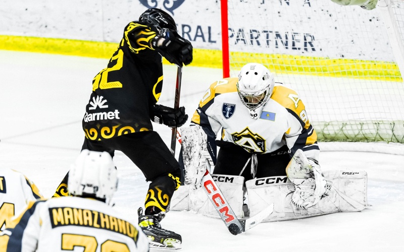 Теміртаулық &laquo;Qarmet&raquo; Jastar Hokei Ligasy-ның финалына шықты