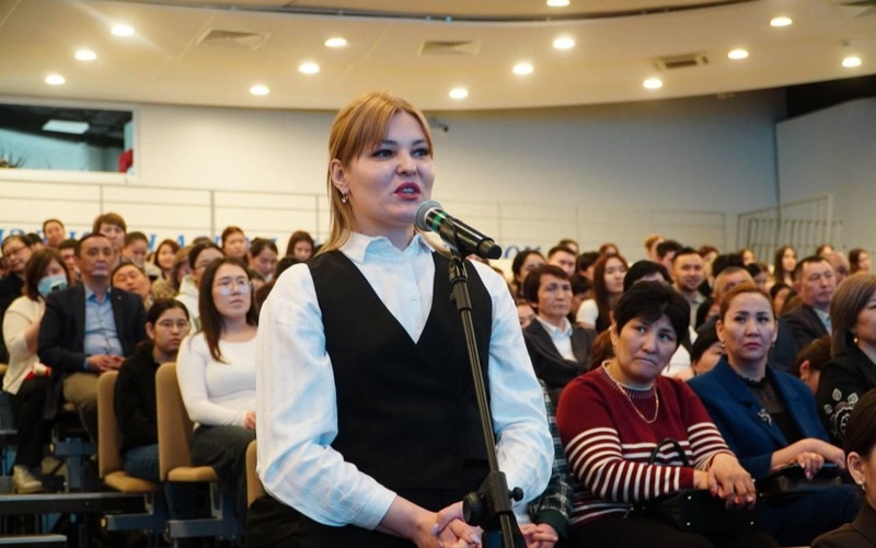 Педагоги Акмолинской области обсудили проект новой Конституции