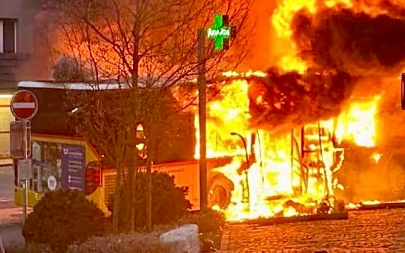At least six people killed, five injured in Switzerland bus fire