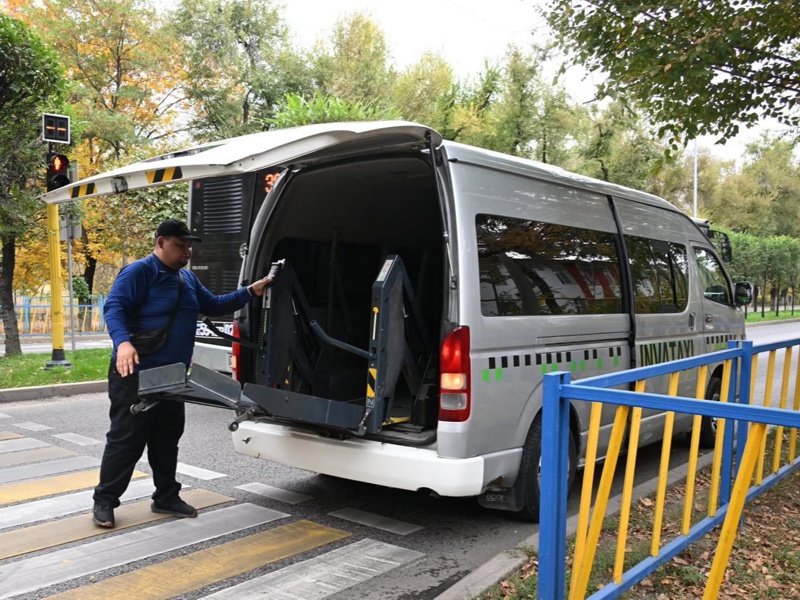 Бесплатное &laquo;Инватакси&raquo; выйдет на линию в день референдума в Алматы