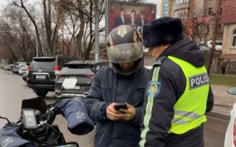 курьер, полиция