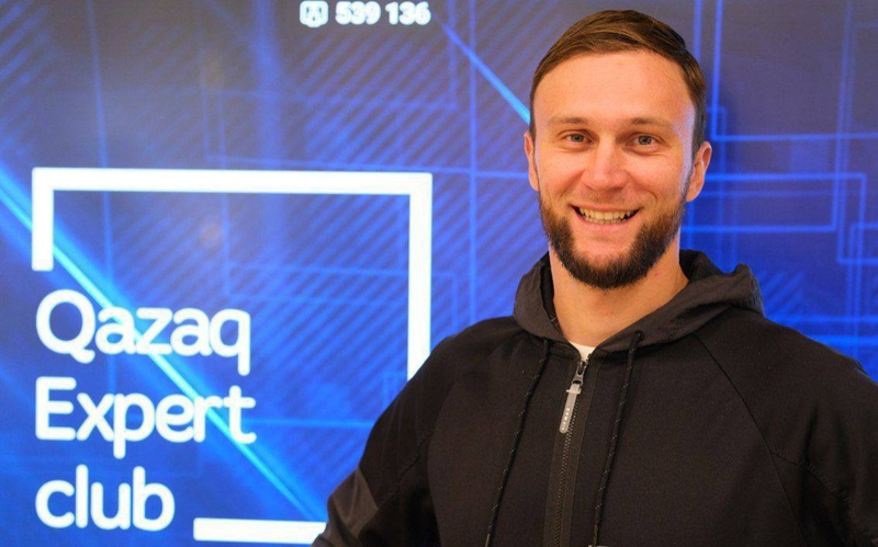 Евгений Азарьев эксперт по спорту