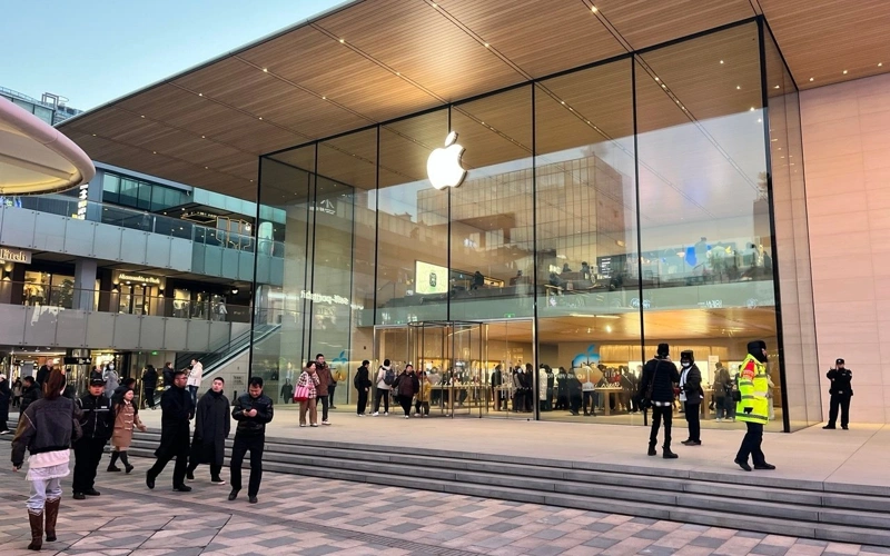 Apple Qytaıdaǵy komıssııalaryn azaıtady