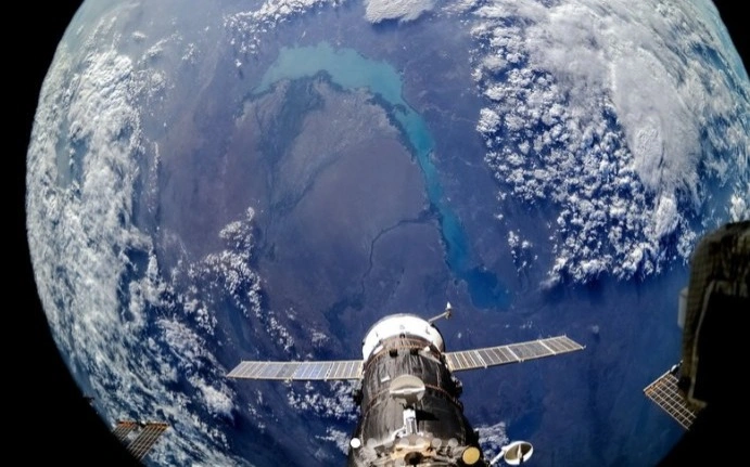 Breathtaking images of Lake Balkhash captured from space