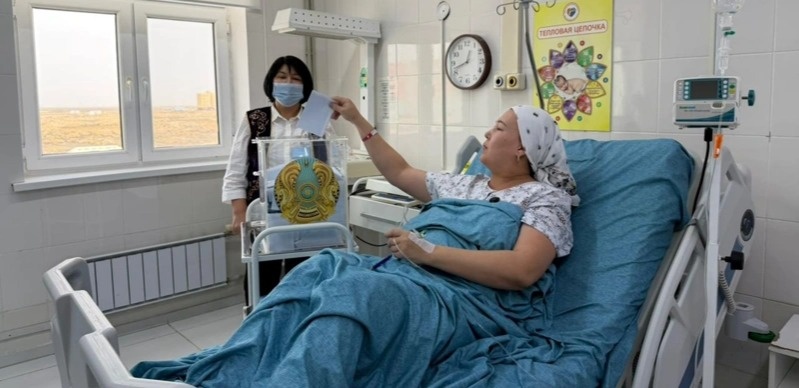 Baby born on referendum day in Aktau named after Constitution Baby born on referendum day in Aktau named after Constitution