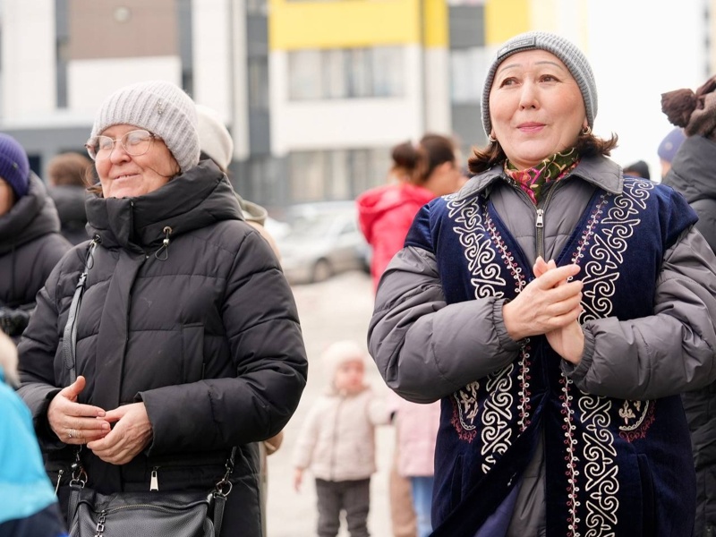 Көрісу күні подарил новоселье: в ВКО 20 семей получили ключи от квартир