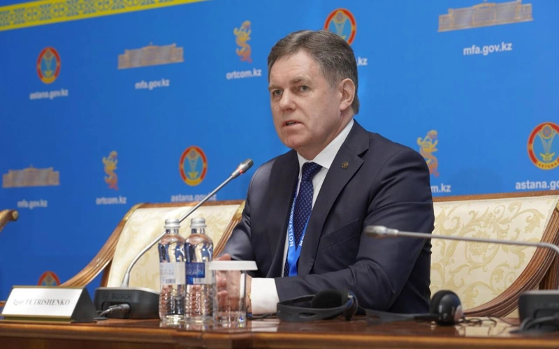   Игорь Петришенко