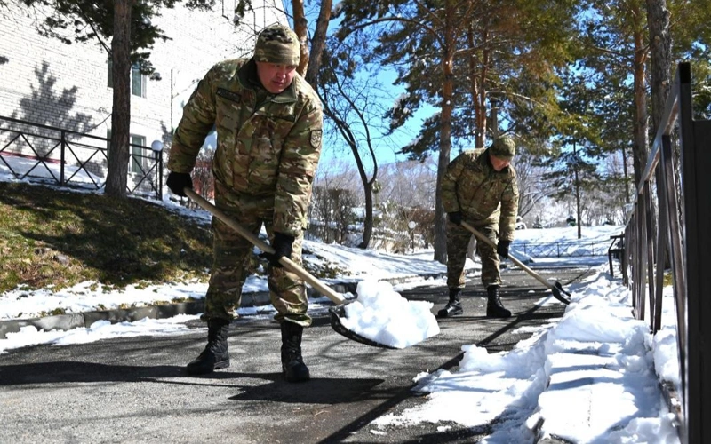 Наурызнама аясында әскери қызметшілер қайырымдылық акциясын өткізді 