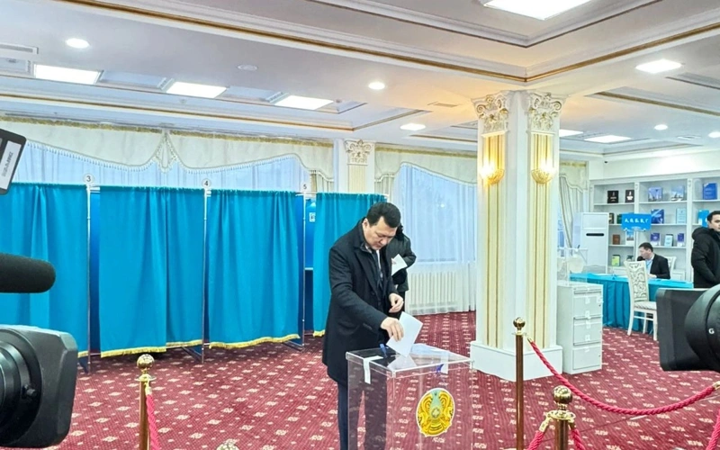 Ерлан Қарин