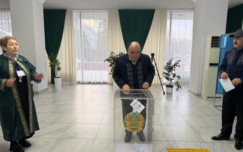 Все избирательные участки открылись в Шымкенте