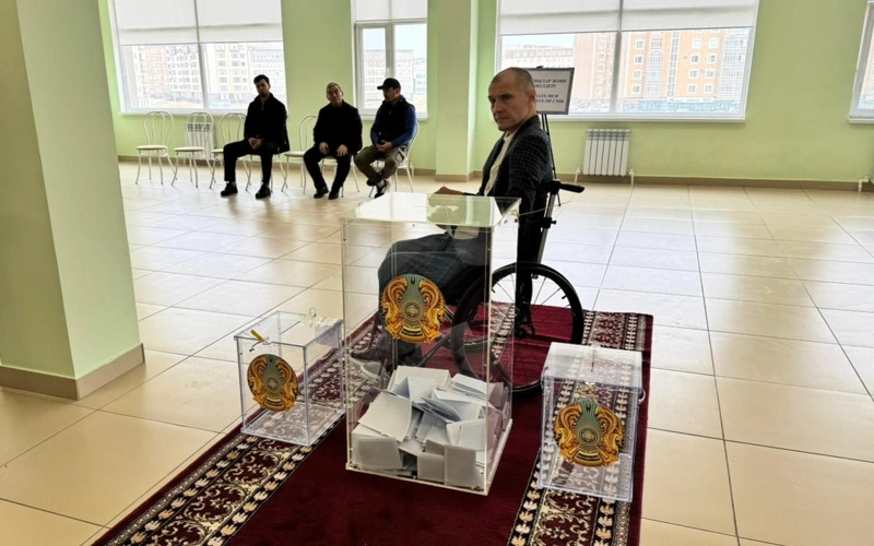 Условия для голосования граждан с ограниченными возможностями созданы в Мангистауской области