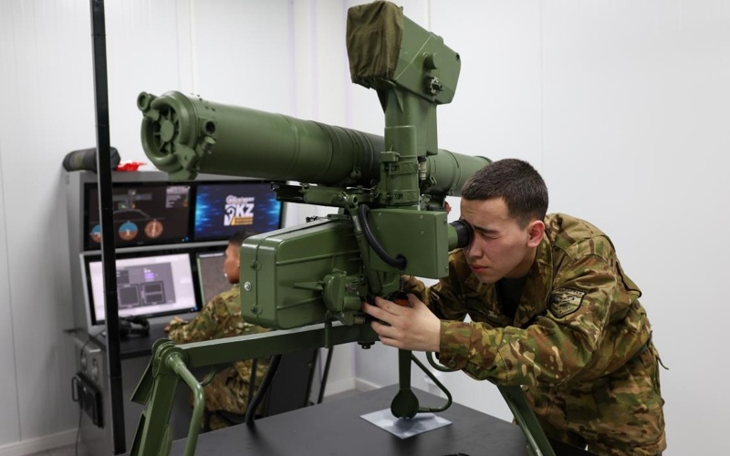 Қорғаныс министрі Арнайы операциялар күштерінің Астанадағы әскери бөлімдерін тексерді