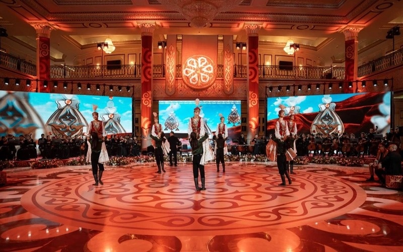 阿斯塔纳举行驻华外交使团&ldquo;纳乌鲁兹舞会&rdquo;