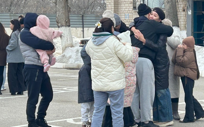 Бір топ ақтөбелік әскери борышын өтеуге аттанды