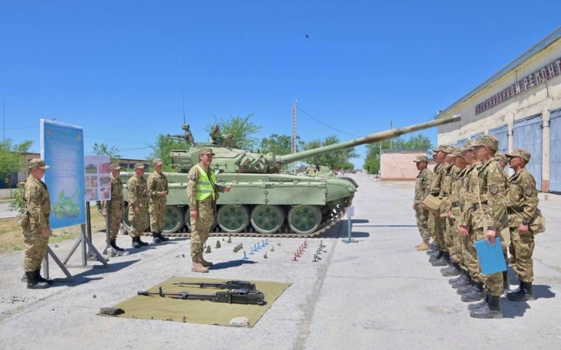 21 myńnan astam jas azamat armııa qataryn tolyqtyrady
