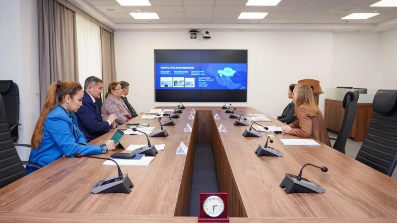 Google kompanııasymen yntymaqtastyq josparlandy