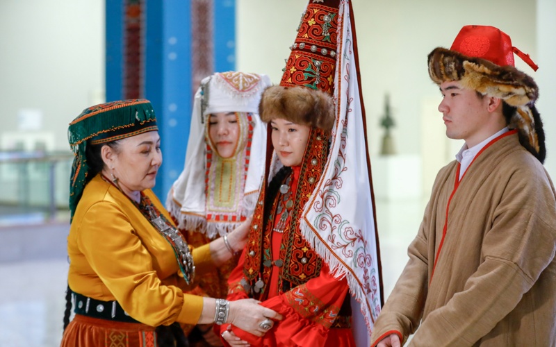 Шуба Мыржакыпа Дулатова представлена на&nbsp;уникальной выставке в&nbsp;Национальном музее