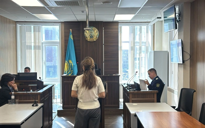 Суд по делу Жанабыловых: защита требует замечания прокурору за комментарии СМИ