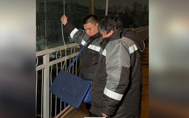 Almaty-2 vokzalynda poıyzdardan shyqqan gaz normadan asyp ketken