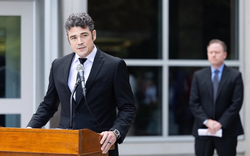 Top U.S. counterterrorism official resigns over Iran policy