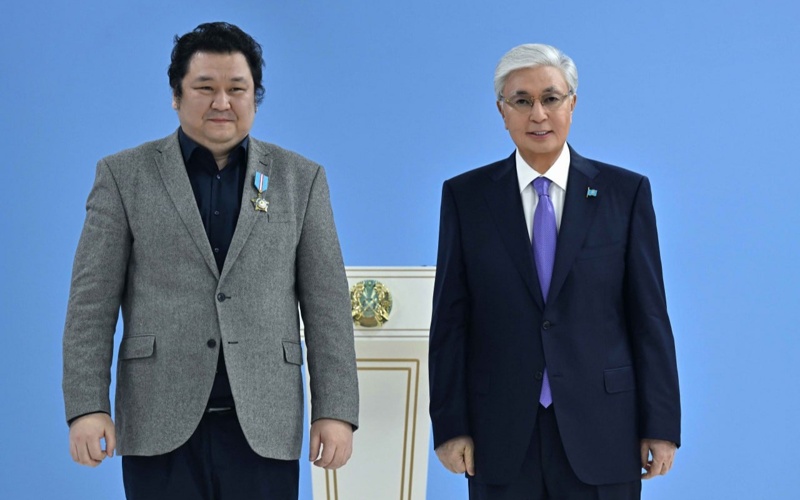 Президент бір топ азаматқа мемлекеттік наградалар табыстады