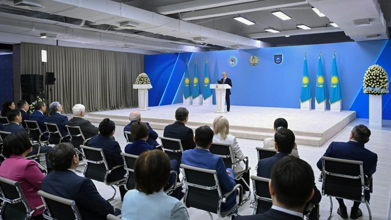 Prezıdent elimizdiń ǵylymı-akademııalyq qoǵamdastyǵyna úndeý jasady