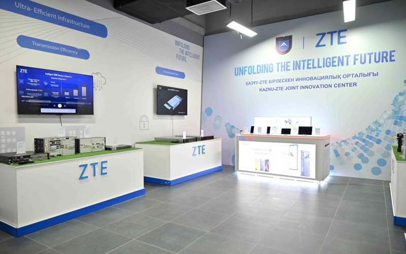 Президент Қазақ ұлттық университетінің ғылыми әлеуетімен танысты