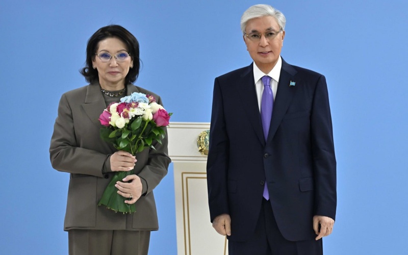 Президент Казахстана вручил госнаграды за вклад в развитие страны