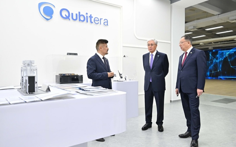President Tokayev reviews scientific and innovative projects at Al-Farabi Kazakh National University
