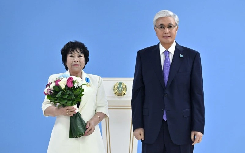 President Tokayev honors citizens in award-giving ceremony in Almaty 