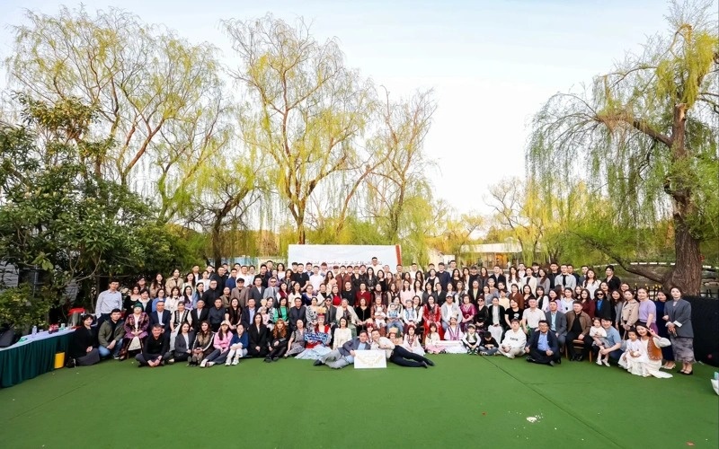 Как казахи отмечают Наурыз в Китае Казахи в Китае, групповое фото