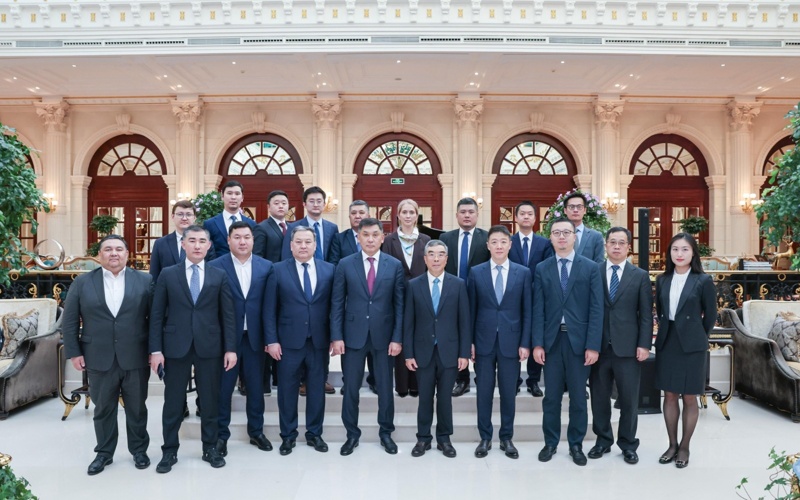 КТЖ и Huawei обсудили внедрение технологий с применением ИИ в железнодорожные перевозки КТЖ и Huawei обсудили внедрение технологий с применением ИИ в железнодорожные перевозки