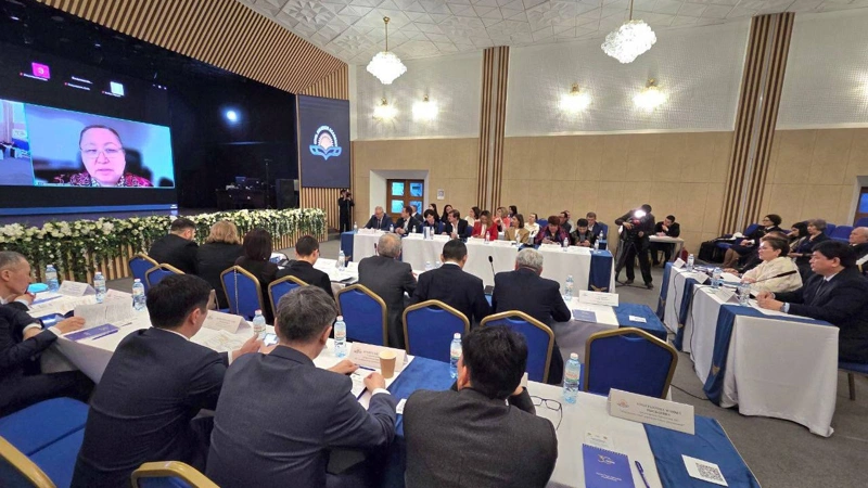 Qazaqstan avıatsııa salasynda kadr daıarlaýdyń jańa kezeńine qadam basty