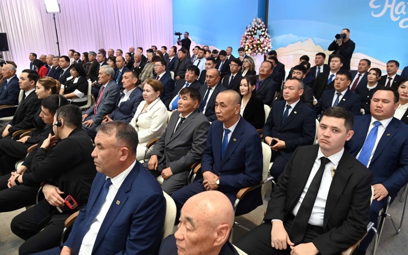 托卡耶夫在突厥斯坦发表重要讲话 聚焦宪法改革与国家发展 托卡耶夫在突厥斯坦发表重要讲话 聚焦宪法改革与国家发展