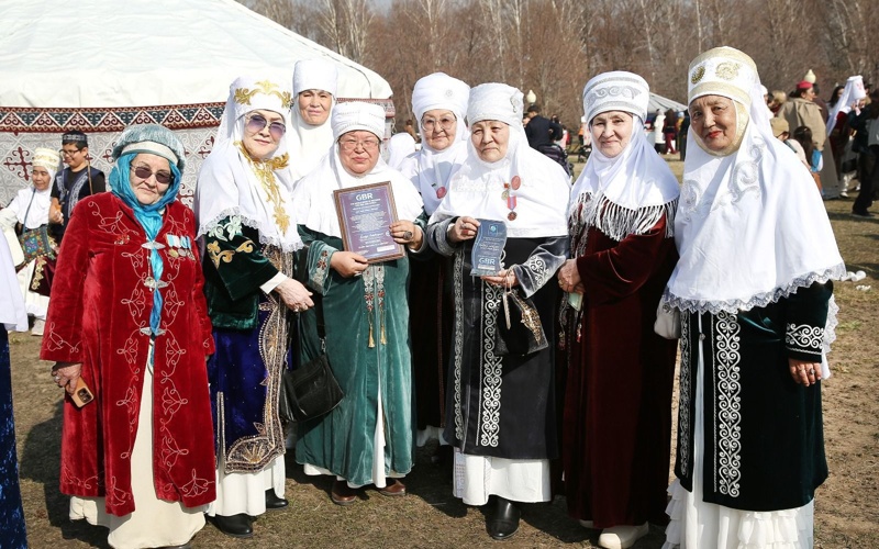 Almatyda Naýryz kúnderi álemdik rekord ornatyldy